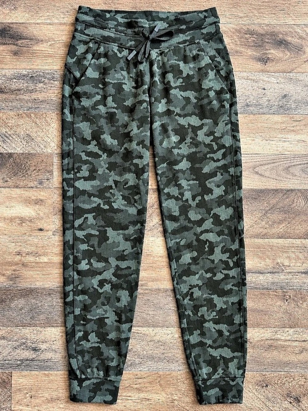 Lululemon Ready to Rulu Jogger 29” Size 6 Heritage Camo Dark Olive Green Twill